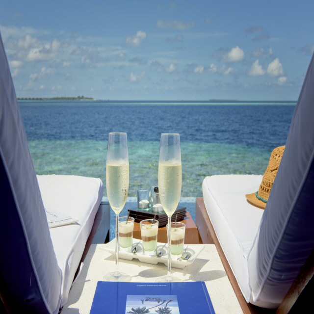 [몰디브 신혼여행 상품] 릴리비치리조트 4박6일 플래티넘 플랜