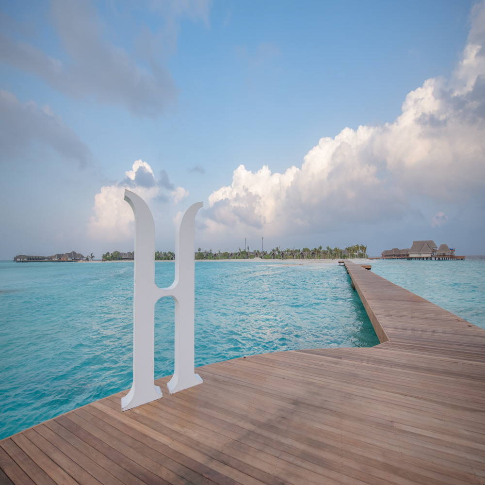 몰디브 헤리턴스 아라 리조트 올인클루시브 4박 6일 신혼여행 패키지 상품