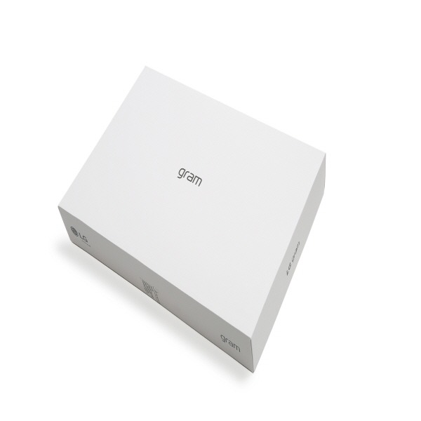 LG 17Z90N-VA56K 16GB램  SSD 1TB