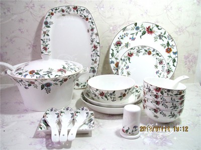 [해외]중화풍 식기세트 중국요리 론다 수출품질 매장의 동양풍 중식 고급 기프트 세트 요초기화