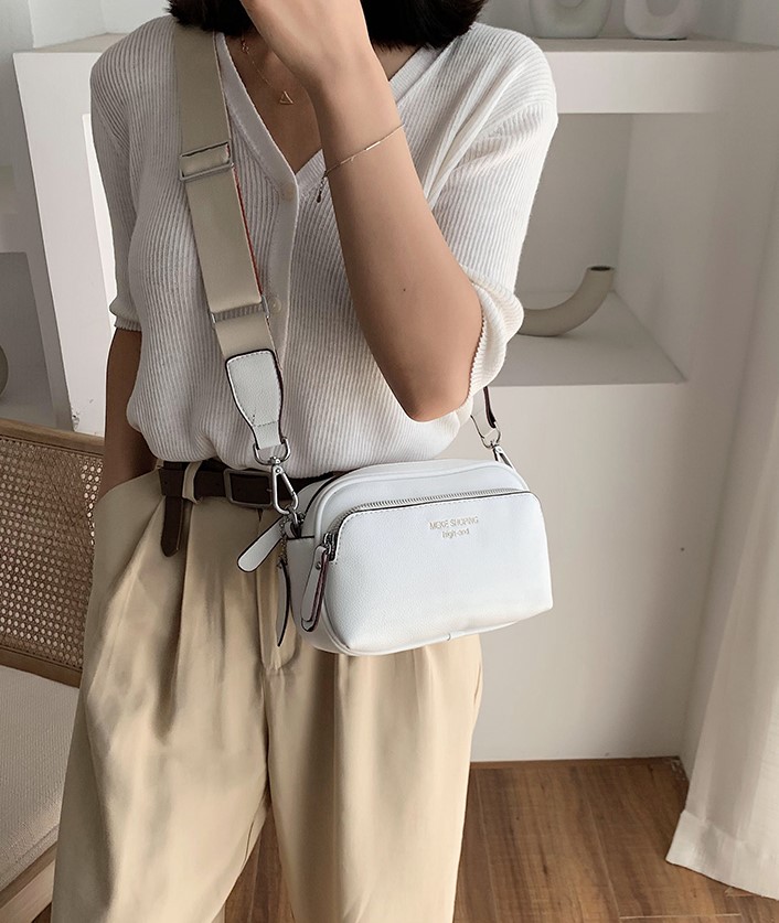 [해외]미니크로스백 캐주얼 메신저백 2컬러 펜트하우스시즌2 카메라 가방