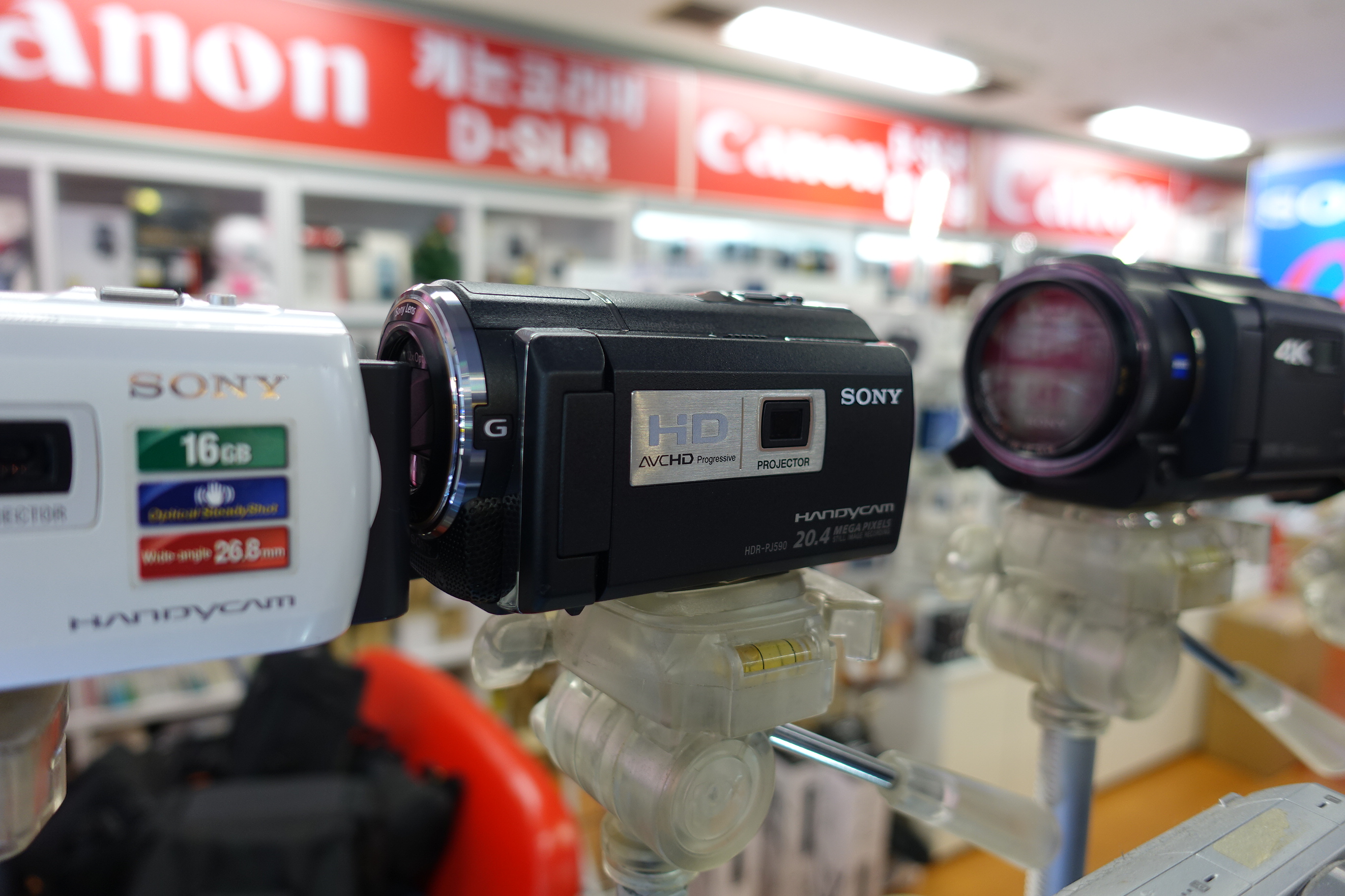 소니 캠코더 HDR-PJ590 (장시간촬영용/ 타워크레인설치녹화 / 아파트입주자대표회의 녹화) 메모리포함 / 삼각대포함 / 바로사용가능