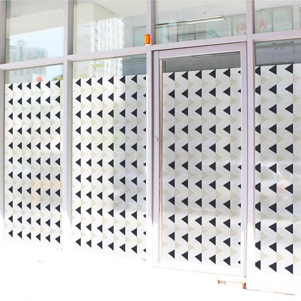 디자인 수풀 CW173 컬러 안개시트 검은색과 베이지색의 작은 삼각형 패턴