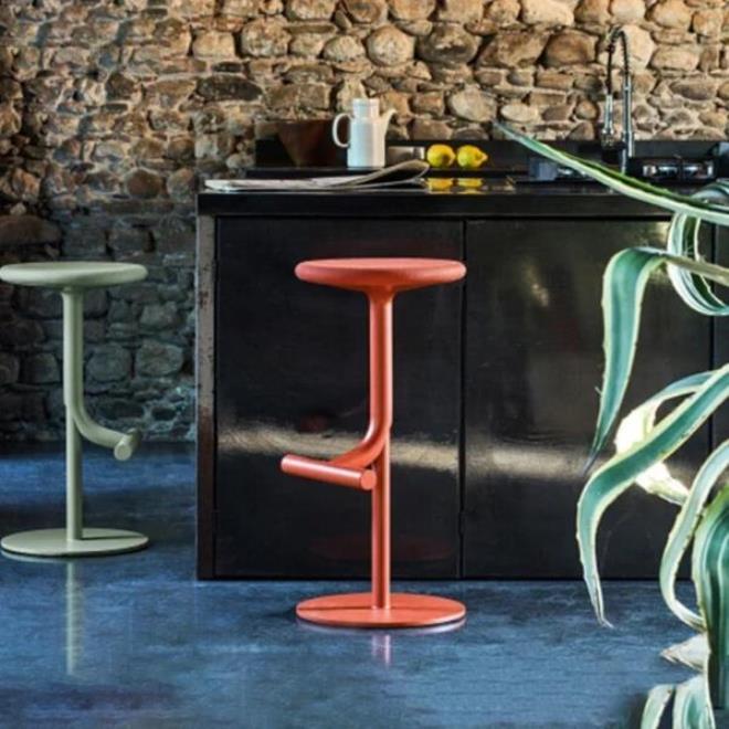 [해외]명품 의자 모던 다리미 바 가구 아메리칸 밀크 티 숍 카페 하이 체어 북유럽 라이트 럭셔리 홈 프론트 데스크 라운드 스툴