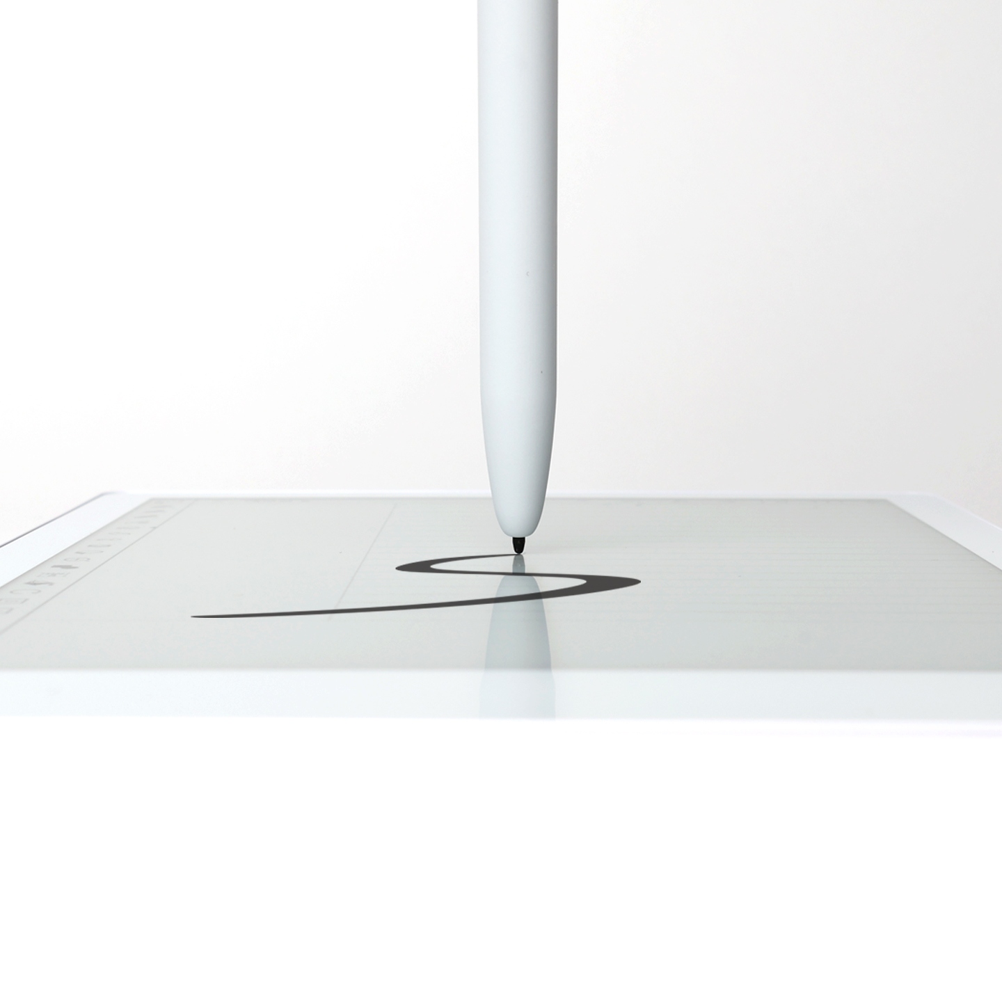 알럽스킨 아이스테이 i8 Pro 7.8인치 이북리더기 범용기 전자책 정발 미북 M8 M8C